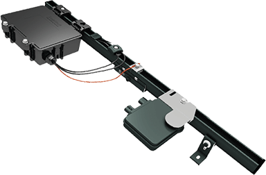Ultra Rail with junction box and microinverter 超铁与接线盒和微型逆变器