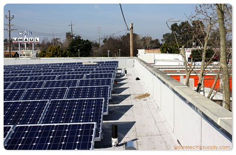 斯托克顿平屋顶太阳能系统