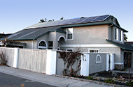 斜屋顶网格连接太阳能系统